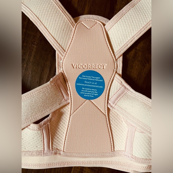 Posture Corrector for Women - Upper Back Brace Adjustable & Breathable - Picture 10 of 11